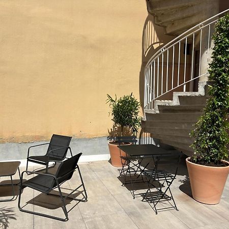 Studio Spacieux Avec Patio En Centre Ville Кавалер-сюр-Мер Екстер'єр фото